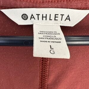 Athleta top
